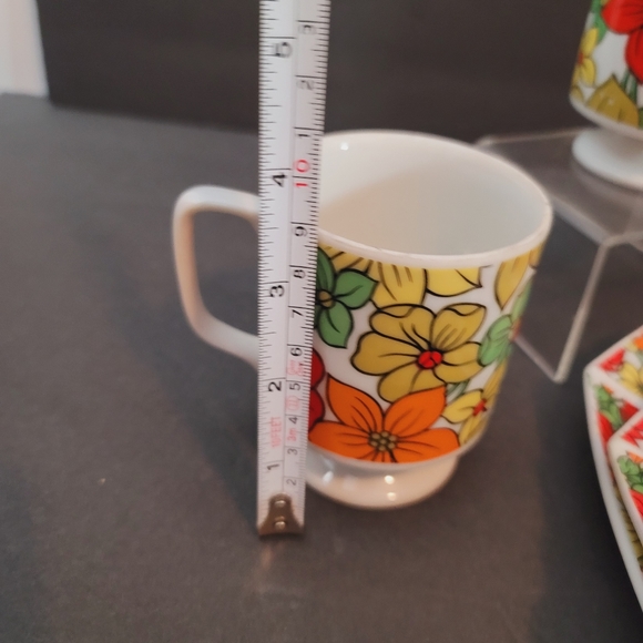 MCM Royal Sealy Japan 1960s Flower Set of 4 Stack Mugs Tea Cups and Plates RARE - Picture 7 of 14